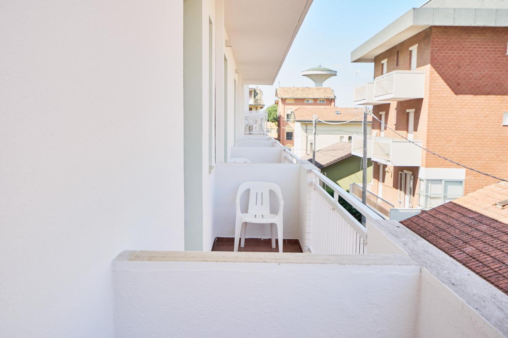 Hotel Jolanda Bellaria-Igea Marina Exteriör bild
