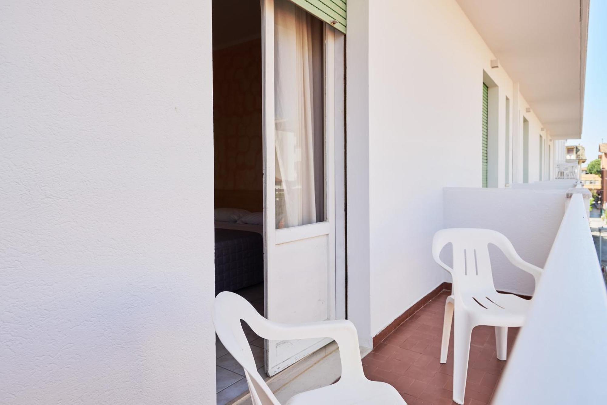 Hotel Jolanda Bellaria-Igea Marina Exteriör bild